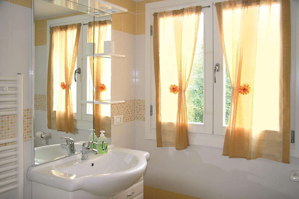 Bed And Breakfast Venice House Noale Cameră foto